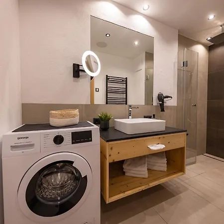 Apartamento Fesh Living Kaprun Exterior foto