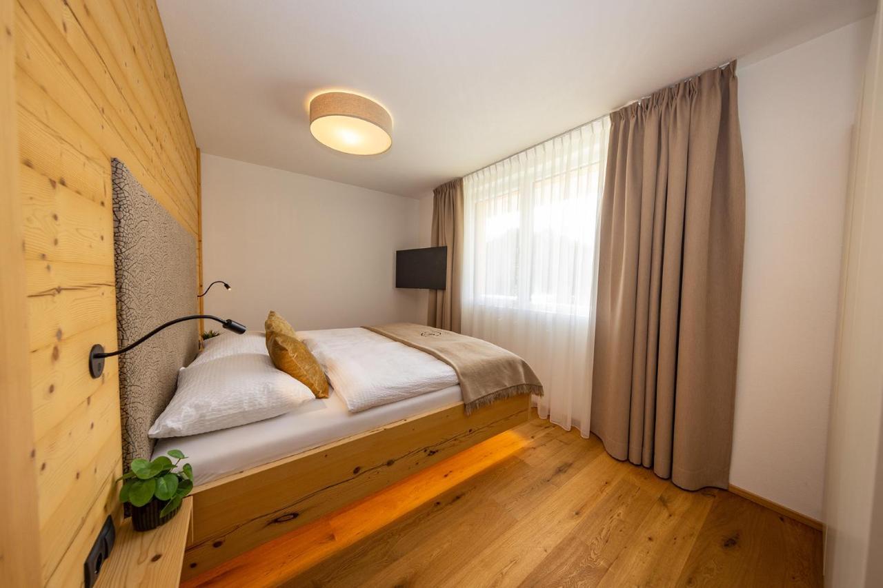 Fesh Living Apartment *