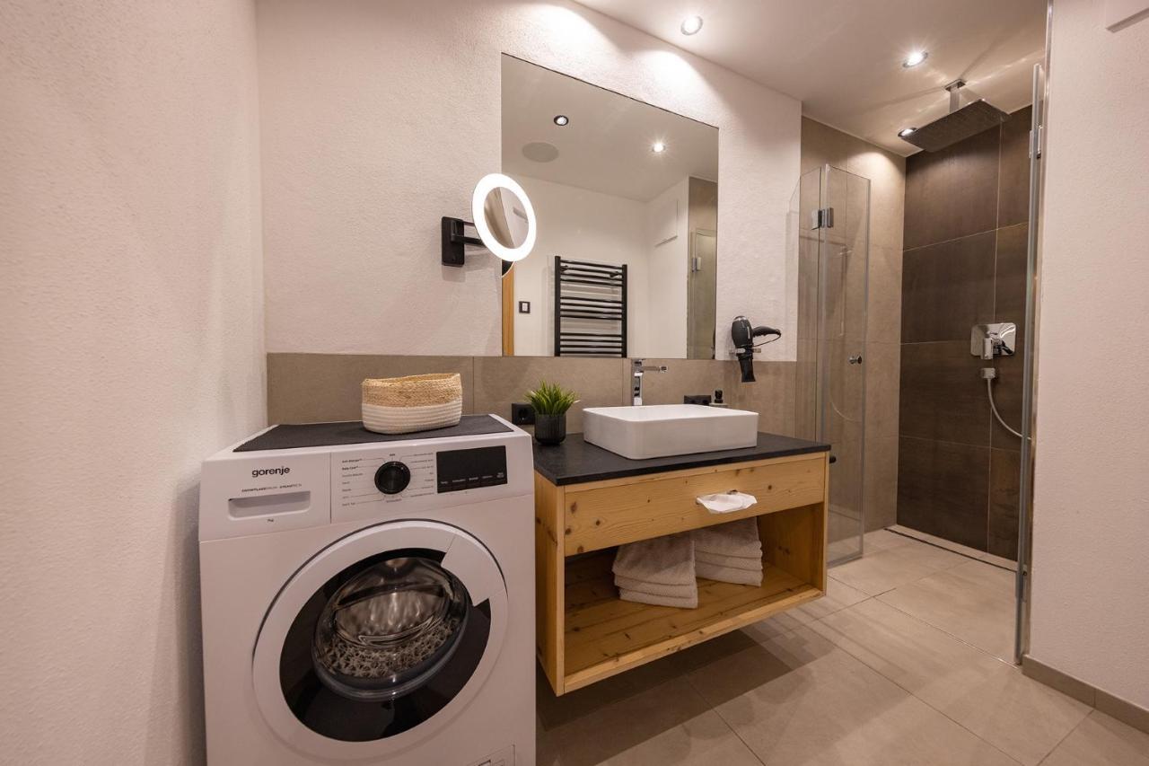 Fesh Living Apartment